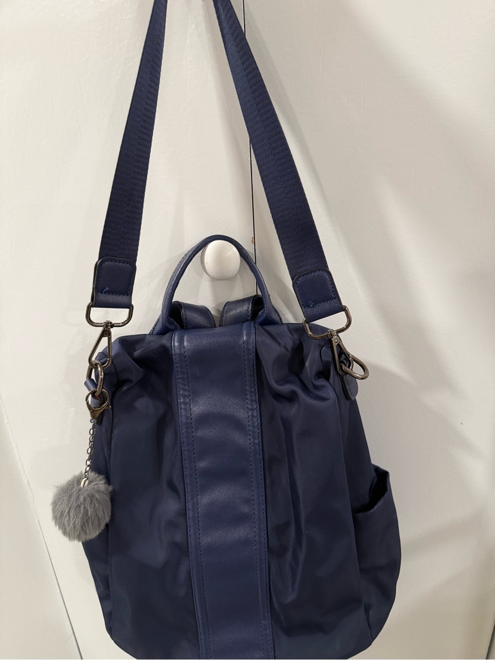 Navy Convertible Shoulder & backpack - Picture 2 of 4